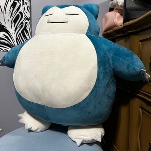 Snorlax Pokémon Plushie 16in